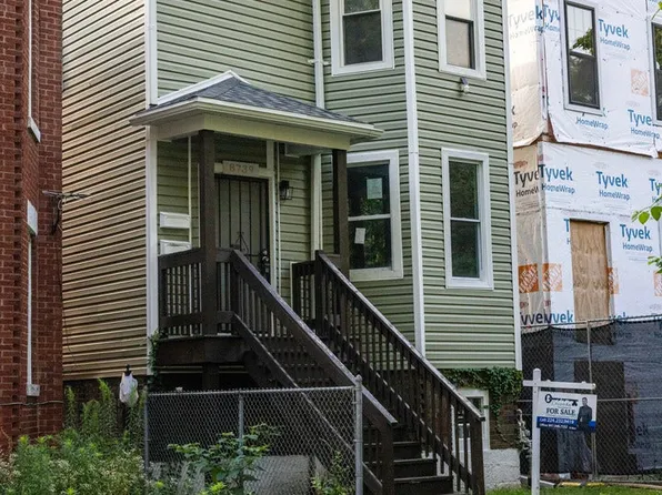 8739 S Colfax Ave #2, Chicago, IL 60617