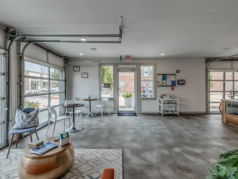 THRIVE Jenks - Leasing Office