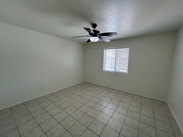 7399 W Solano Dr S — Photo 21