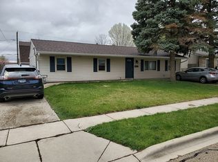 217 Gordon Ave, Romeoville, IL 60446