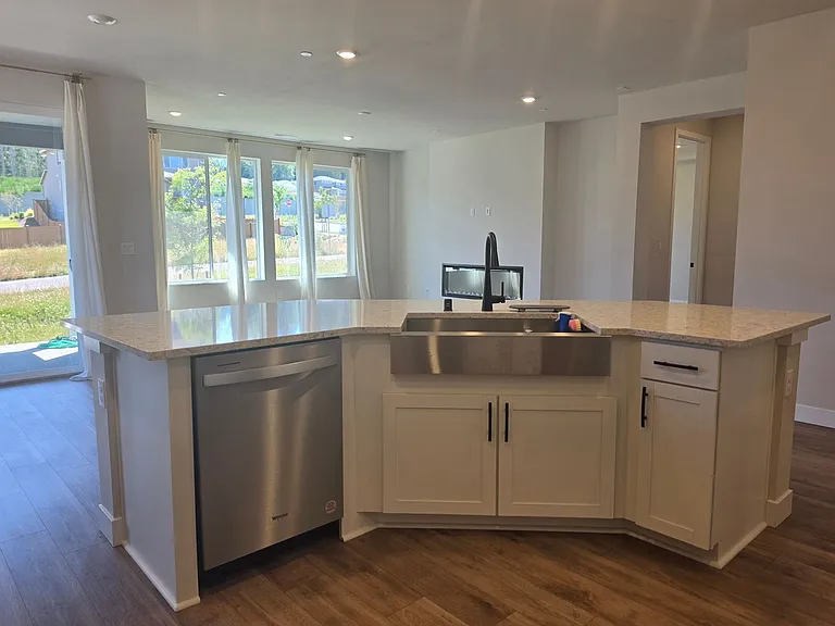 23386 Arbors Terrace Rd NE — Photo 15
