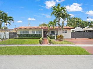 11130 NW 58th Pl, Hialeah, FL 33012