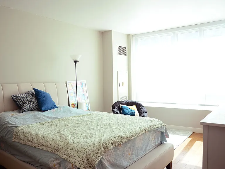 33 W Ontario St #31E — Photo 26