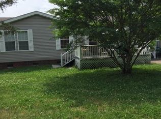 1086 Hawk Ridge Rd, King, NC 27021