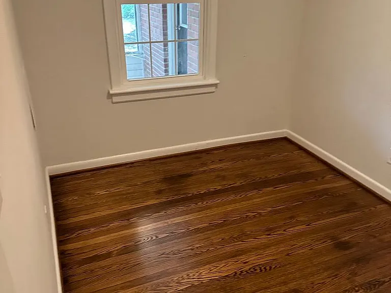 2213 Mendota Dr — Photo 11