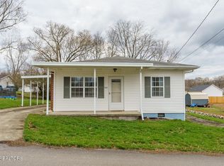 544 Cherokee Ave, Clinton, TN 37716