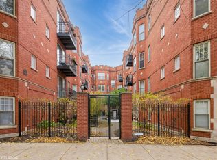 1261 W Granville Ave APT 1, Chicago, IL 60660