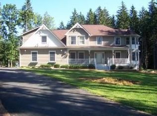 201 Chickadee Ct, East Stroudsburg, PA 18301