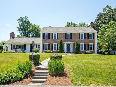 25 Eastwood Dr, Wilbraham, MA, 01095