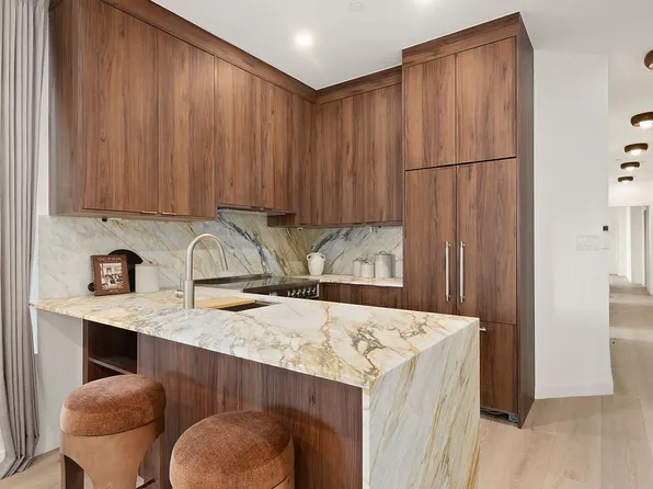 501 8th Ave APT 2, Brooklyn, NY 11215