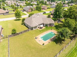 490 Eagle Valley Dr, Oakland, TN 38060