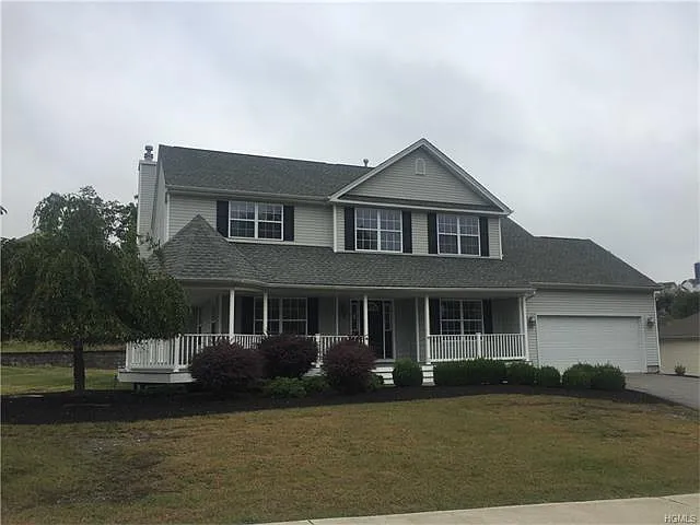 195 Murray Ave photo 1