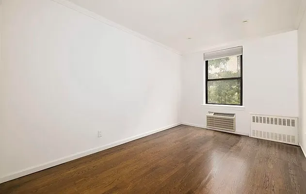 Rented by Compass | media 11