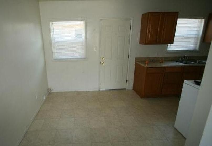 1st image of 9145 Olive St #2