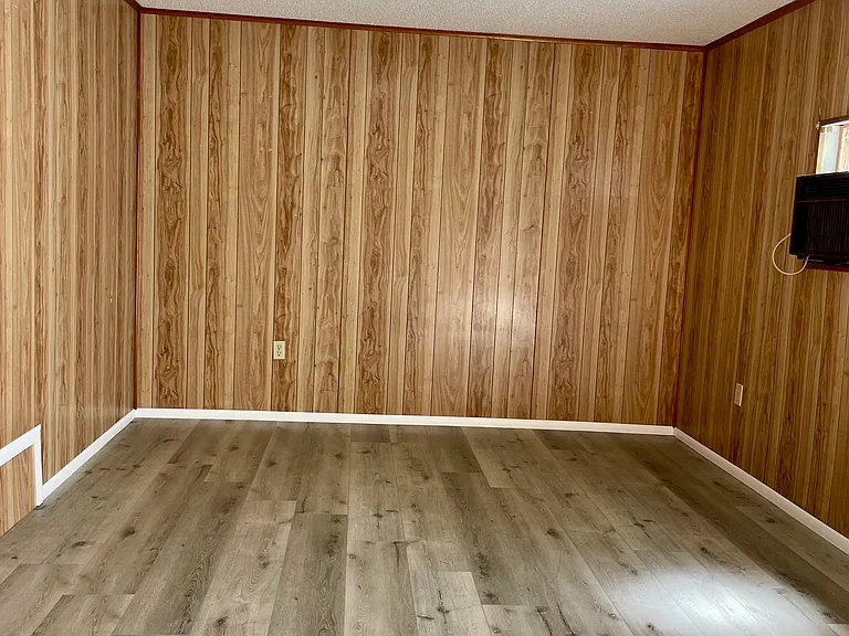 108 Barton Ave #A — Photo 7