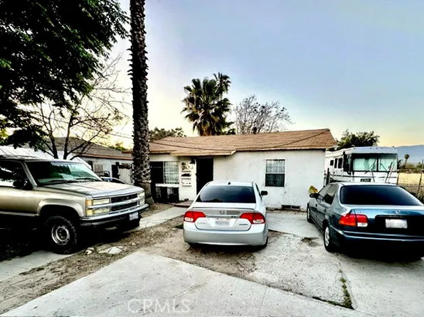 1796 W Base Line St, San Bernardino, CA 92411