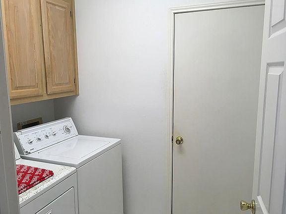 2nd image of 2704 Bordeaux Dr