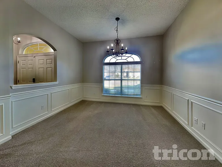 2738 Ravine Hill Dr — Photo 16