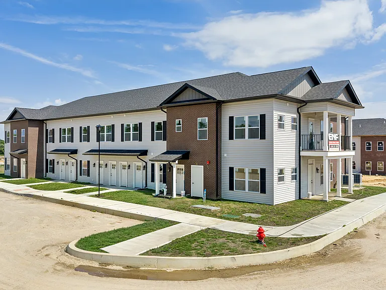 Princeton Orchards Apartments — Photo 13