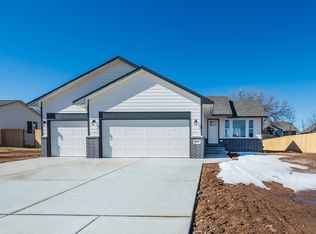 4443 N Rutgers Ct, Maize, KS 67101