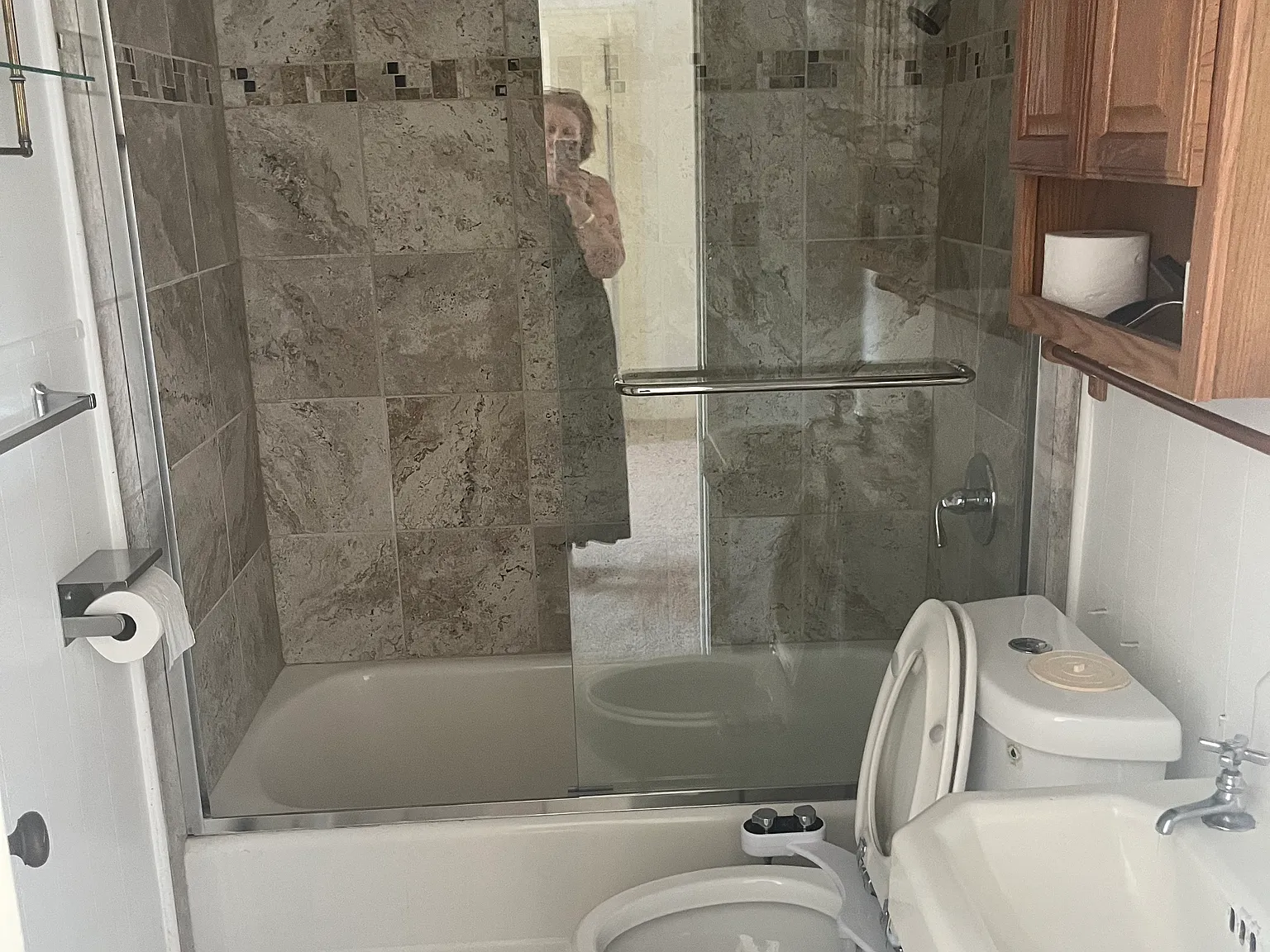 1 bed, 450 sqft, $1,950 — Photo 4