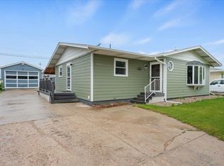 1934 Arizona Ave, Sturgis, SD 57785