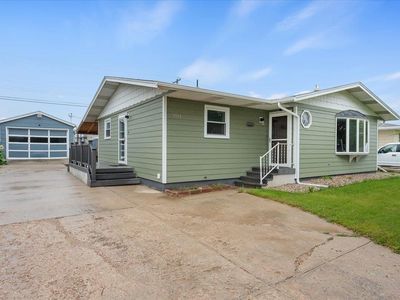 1934 Arizona Ave, Sturgis, SD, 57785