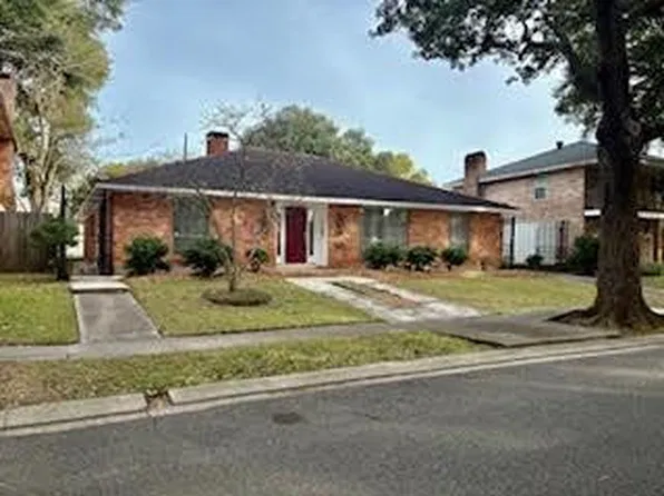 2542 Hudson Pl, New Orleans, LA 70131