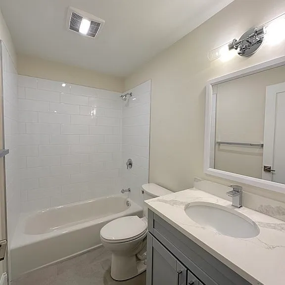 12 Arnold Cir #6 — Photo 7
