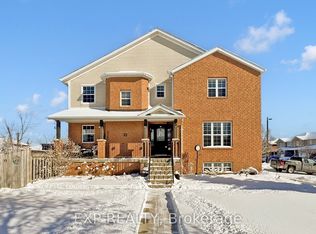 33 Wrendale Cres, Georgina, ON L4P 4C4