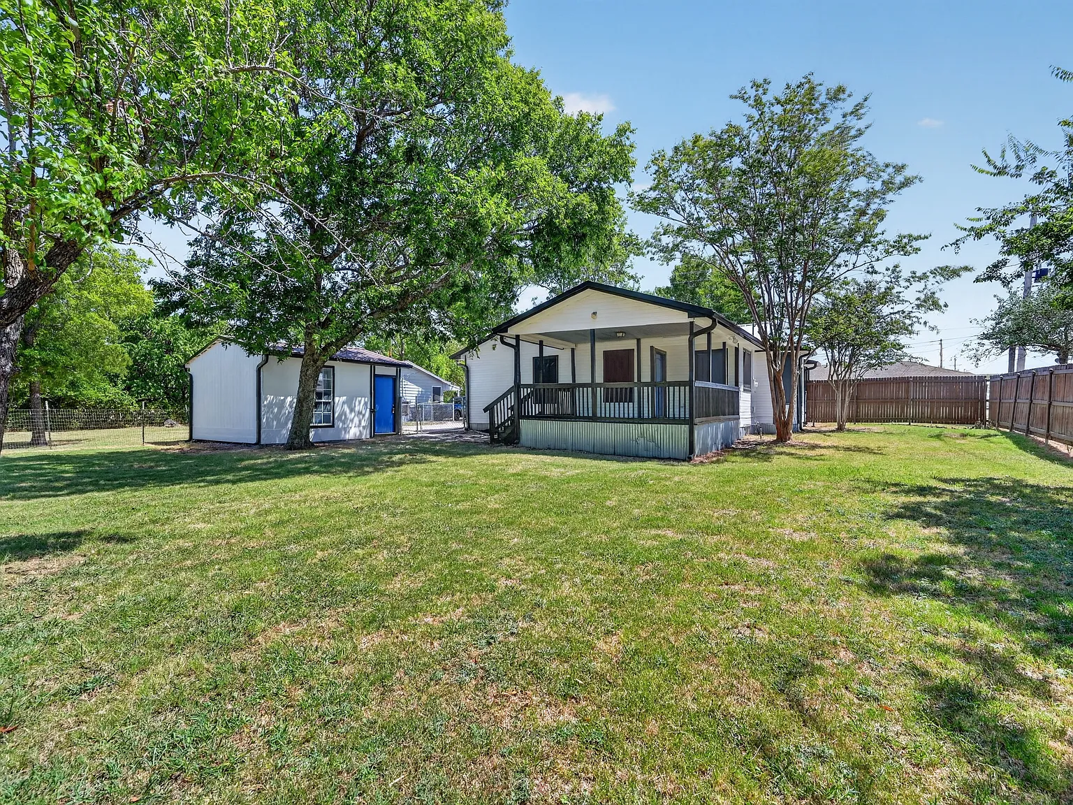 600 Jefferson Avenue — Photo 4