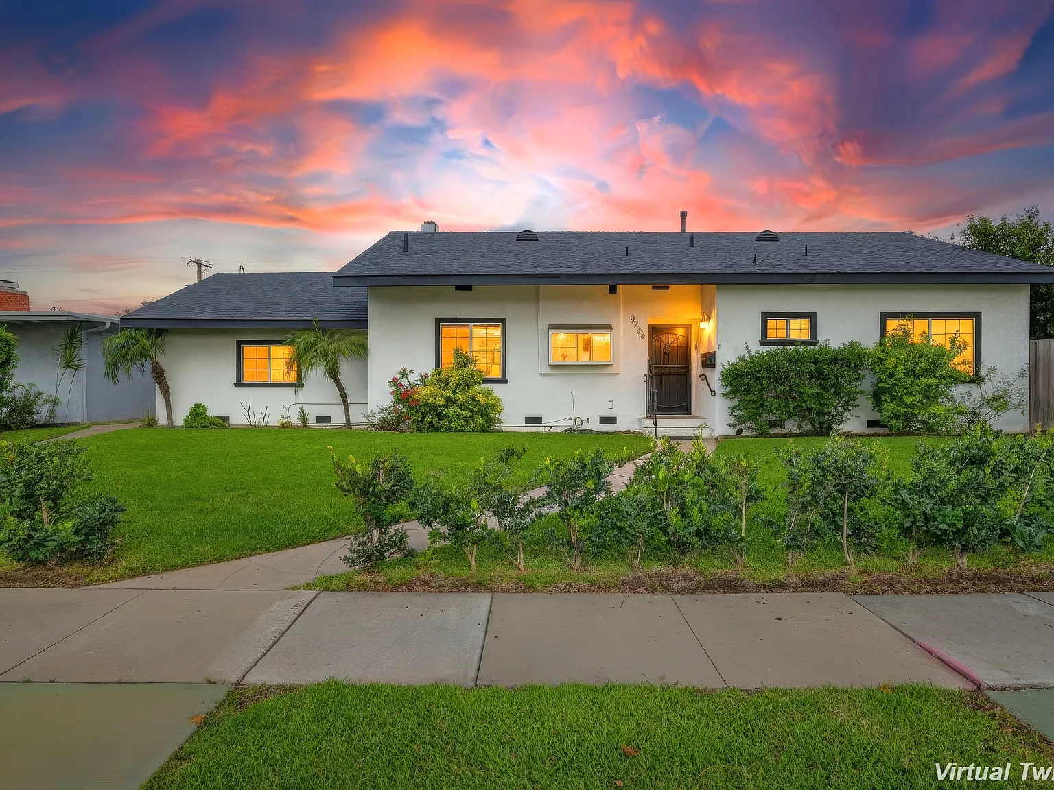 9209 Paramount Blvd — Photo 1