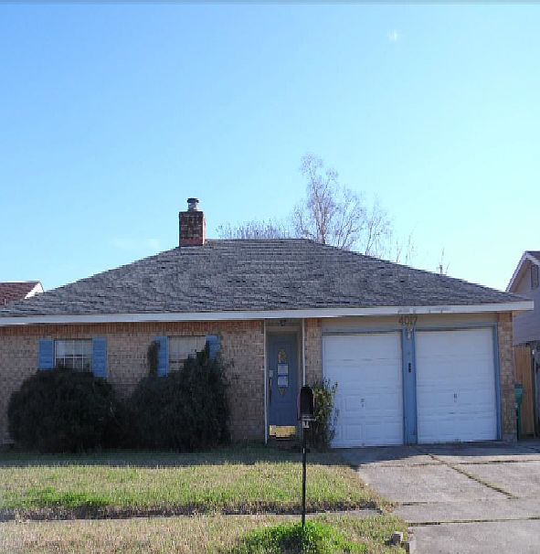 1st image of 4017 Deerpark Dr