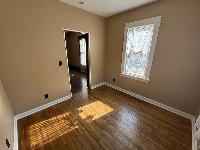 114 N Summit Ave #114B — Photo 9