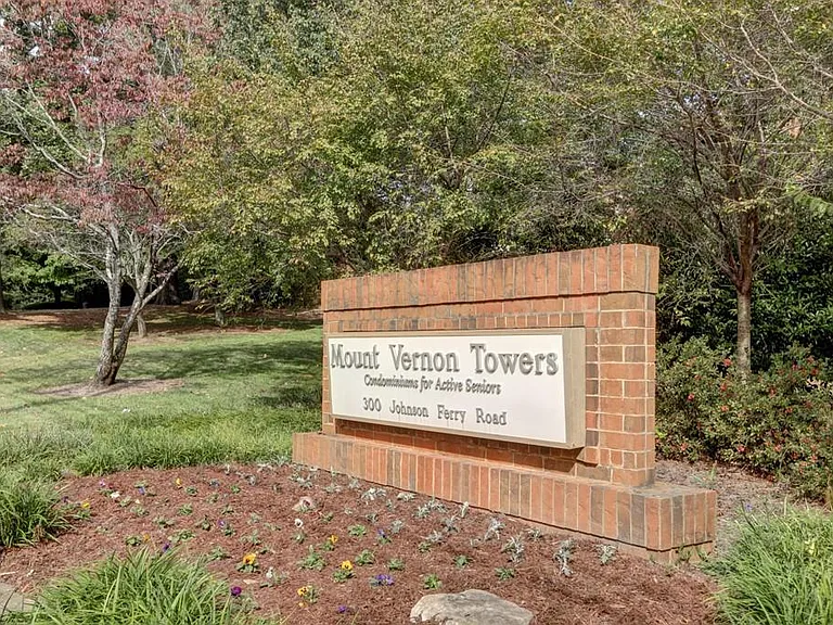 300 Johnson Ferry Rd #A405 — Photo 10
