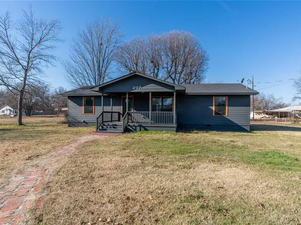 207 Elm St, Maysville, OK 73057