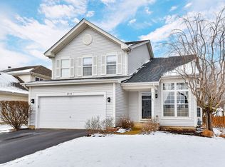 2844 Bluewater Cir, Naperville, IL