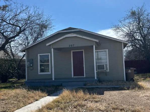 207 W 25th St, San Angelo, TX 76903