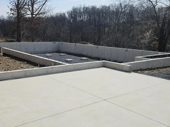 1079 Gun Club Rd, Stephenson, VA 22656