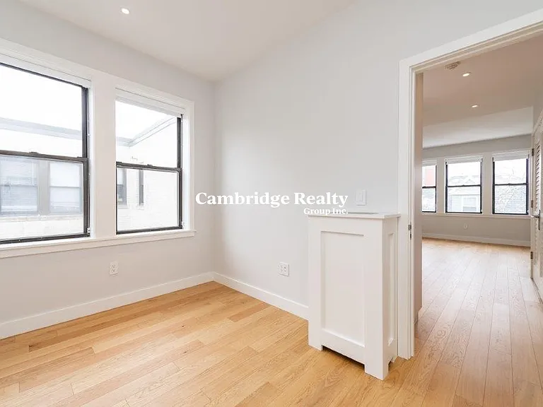 12 Elko St #11T — Photo 9