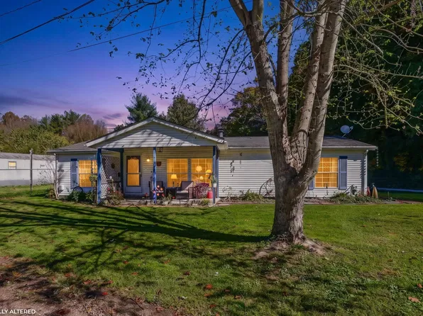 16595 1st St, Logan, OH 43138