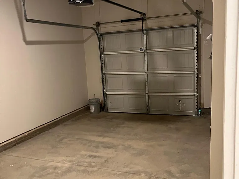 1 car garage - can be hooked up to open with an app