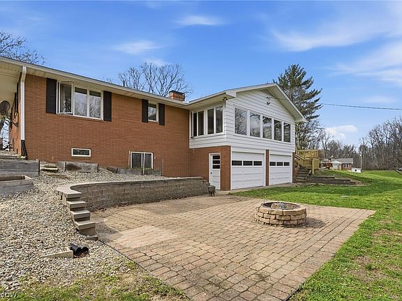 5th image of 3221 Arrow Point Dr