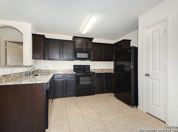 5th image of 6119 Pleasant Lk