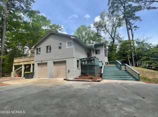 141 W Holly Trl, Southern Shores, NC 27949