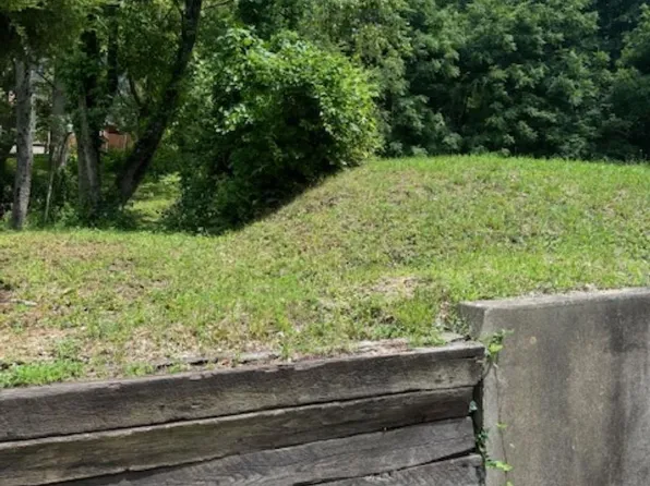 682 S Walnut St, French Lick, IN 47432