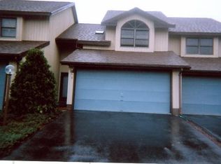 71 Harvard Rd, Watervliet, NY 12189