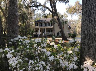 113 Jones Creek Dr, Saint Simons Island, GA 31522