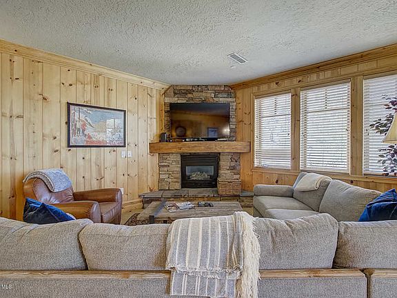 3rd image of 2550 Deer Valley Dr E #201
