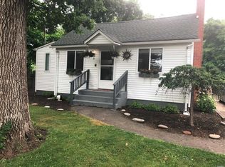 3 Yaphank Rd, Mastic Beach, NY 11951